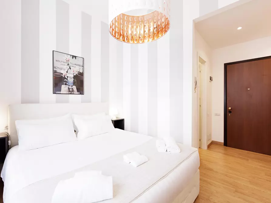 Immagine 6 di Appartamento in affitto  in Via Napo Torriani22 a Milano