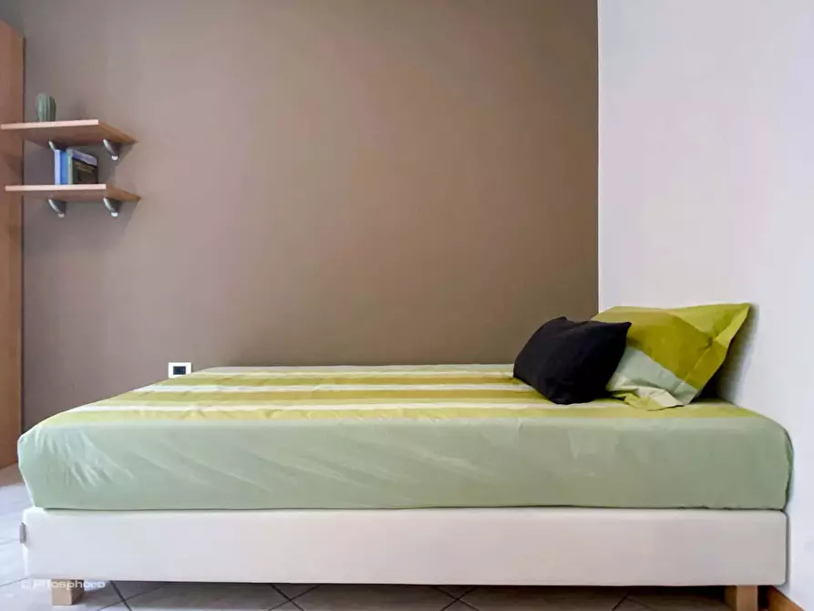 Immagine 3 di Camera in affitto  in Via Tommaso Gar15 a Trento