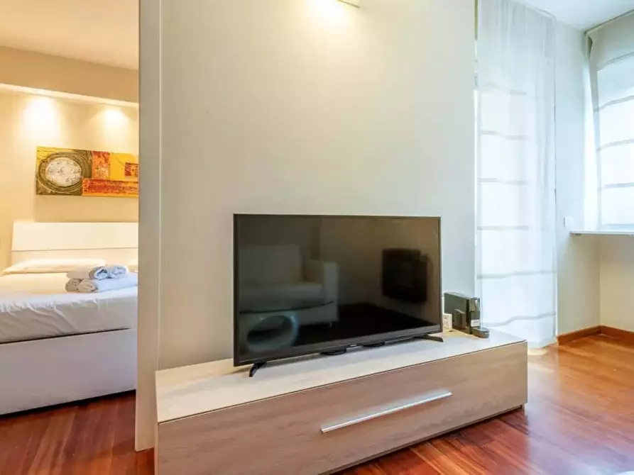 Immagine 9 di Appartamento in affitto  in Corso Sempione21 a Milano