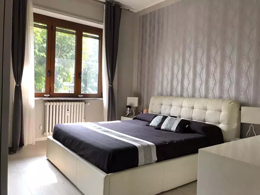 Immagine 2 di Camera in affitto  in Via Cellini2 a Moncalieri