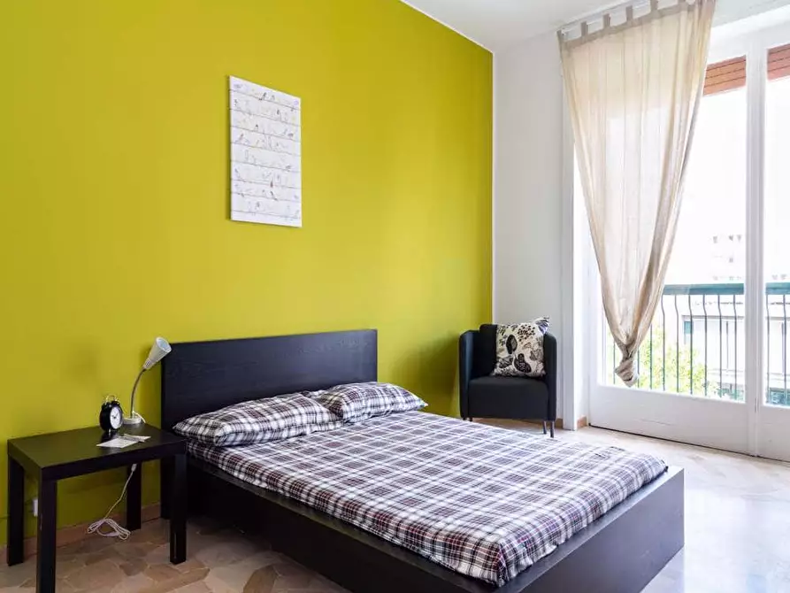 Immagine 5 di Camera in affitto  in Via Raffaello Bertieri1 a Milano