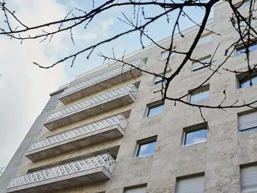 Immagine 4 di Appartamento in affitto  in Piazza Santa Maria Beltrade1 a Milano