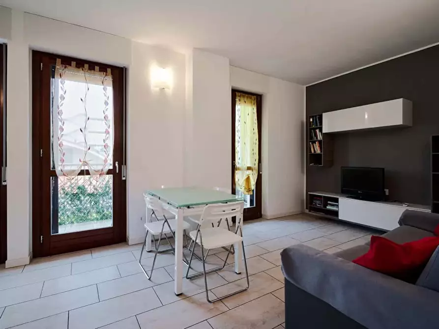 Immagine 9 di Appartamento in affitto  in Via Broni3 a Milano