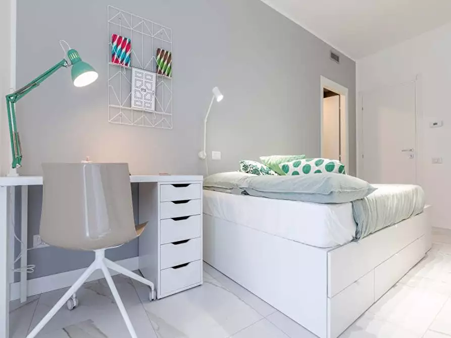 Immagine 2 di Camera in affitto  in Viale Bligny28 a Milano