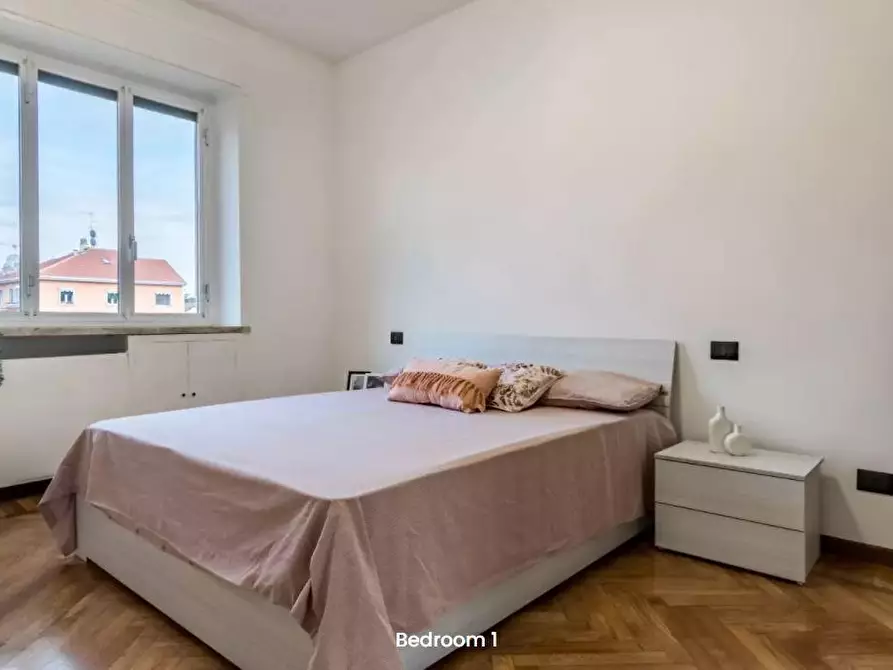 Immagine 2 di Camera in affitto  in Largo Vulci5 a Milano