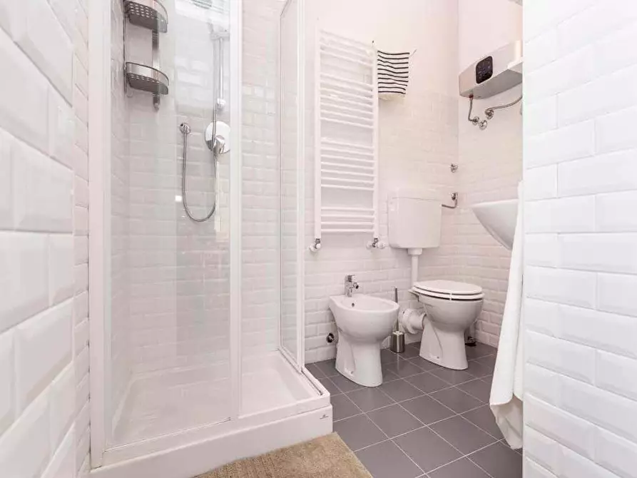 Immagine 9 di Camera in affitto  in Via Paolo Bassi22 a Milano