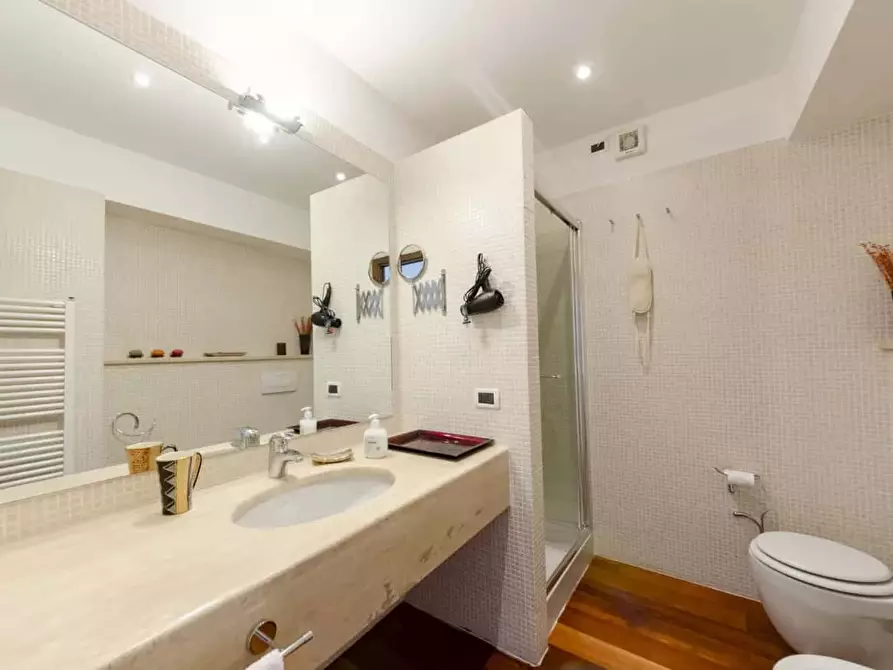 Immagine 30 di Appartamento in affitto  in Via San Damiano28 a Rapallo