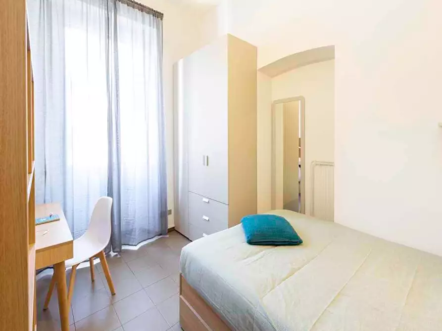 Immagine 2 di Camera in affitto  in Via Giuseppe Meda25 a Milano
