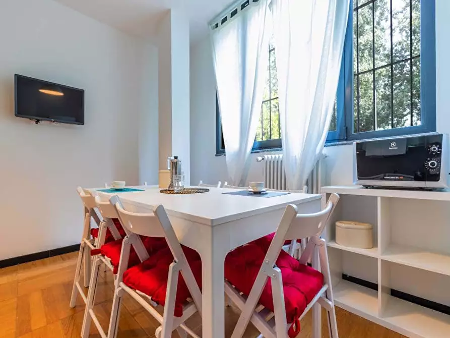 Immagine 9 di Camera in affitto  in Via dei Fontanili1 a Milano