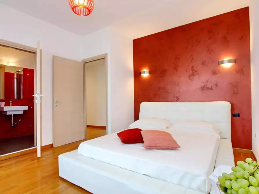 Immagine 11 di Appartamento in affitto  in Via Caterina Fieschi12 a Roma