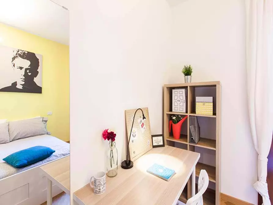 Immagine 6 di Camera in affitto  in Via Privata S. Martiniano1 a Milano