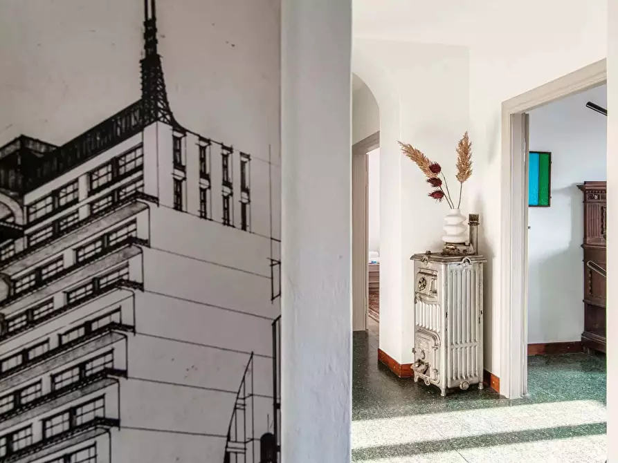 Immagine 10 di Appartamento in affitto  in Via Luigi Dottesio1 a Como