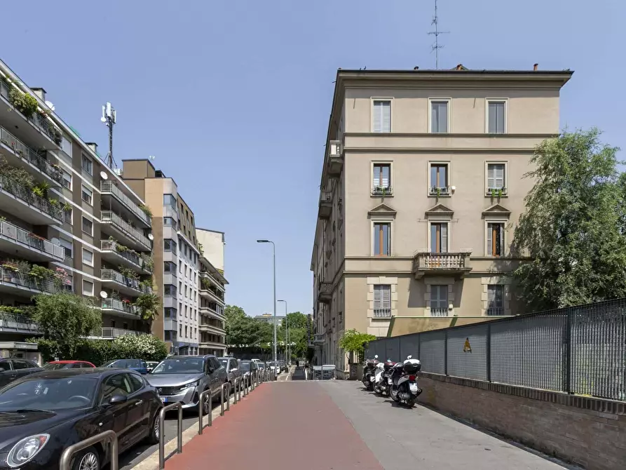 Immagine 20 di Appartamento in affitto  in Via Francesco Ferrucci3 a Milano