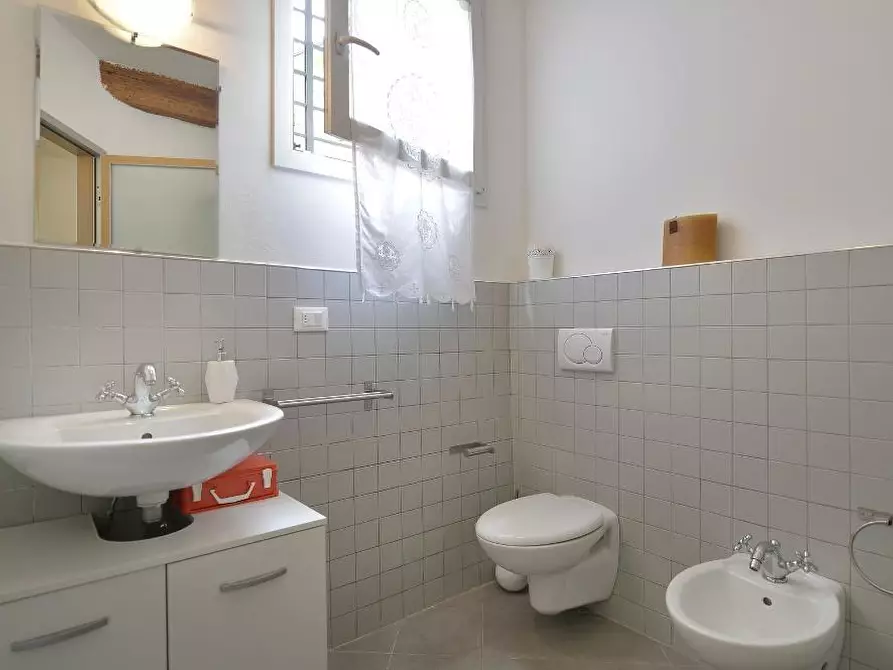 Immagine 14 di Appartamento in affitto  in Via Giuseppe Massarenti151 a Bologna