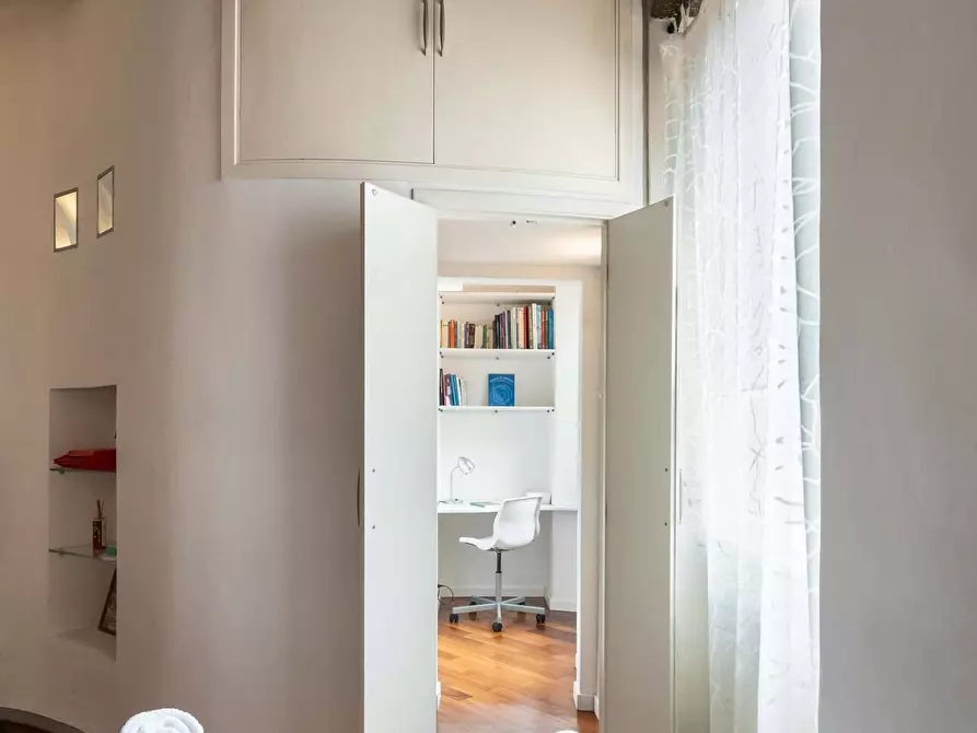 Immagine 26 di Appartamento in affitto  in Vicolo del Barbi a Firenze