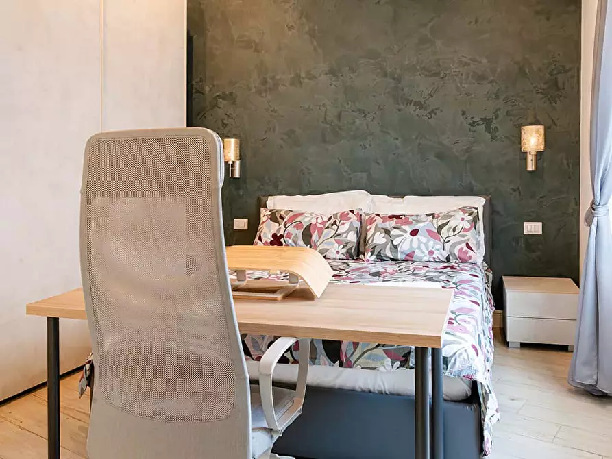 Immagine 19 di Appartamento in affitto  in Via delle Ruote55 a Firenze