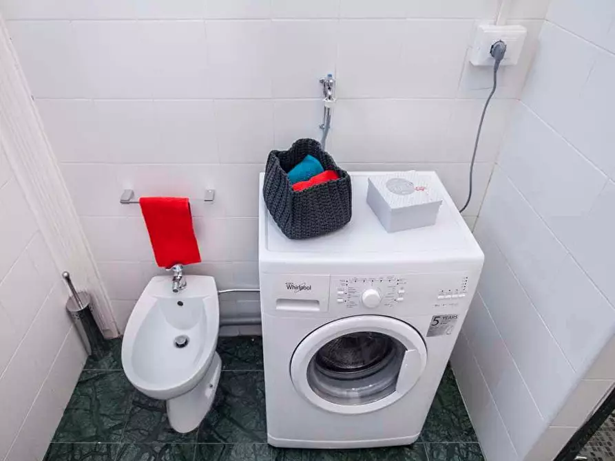 Immagine 27 di Camera in affitto  in Via Giuseppe Frua16 a Milano