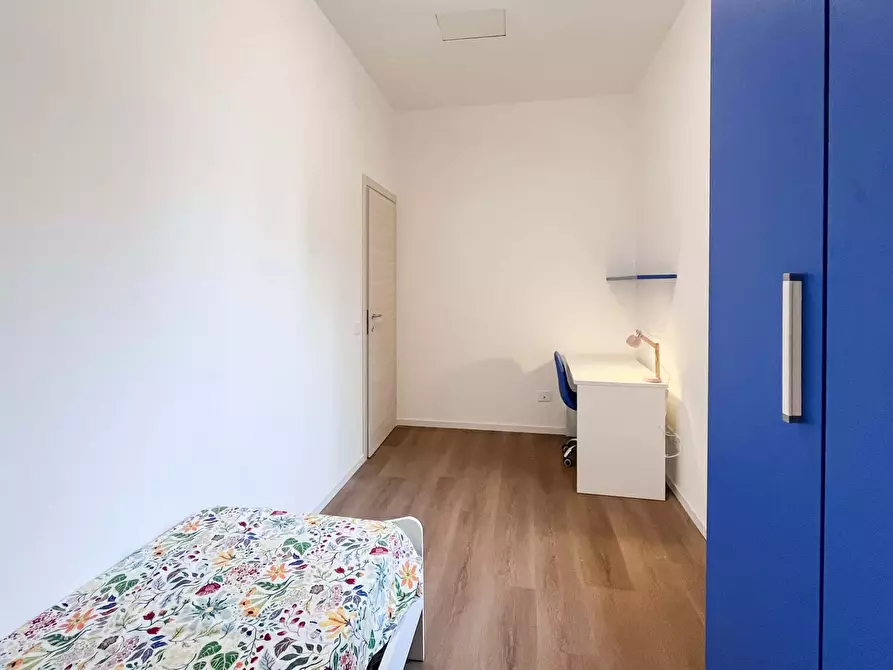 Immagine 4 di Camera in affitto  in Via Comune Antico9A a Milano