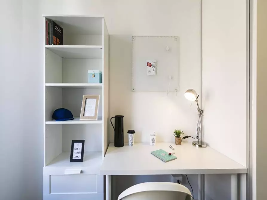 Immagine 6 di Camera in affitto  in Via Antonio Pollaiuolo15 a Milano