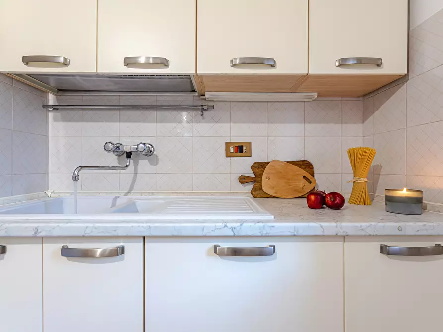 Immagine 31 di Appartamento in affitto  in Via Benedetta8 a Roma