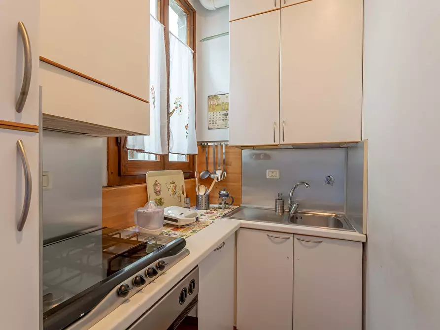 Immagine 15 di Appartamento in affitto  in Via Gino Capponi12 a Firenze