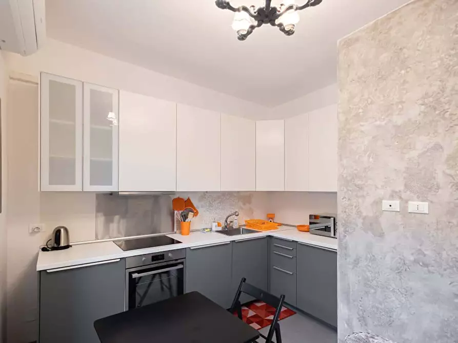 Immagine 13 di Appartamento in affitto  in Via Guido Guinizelli6 a Milano