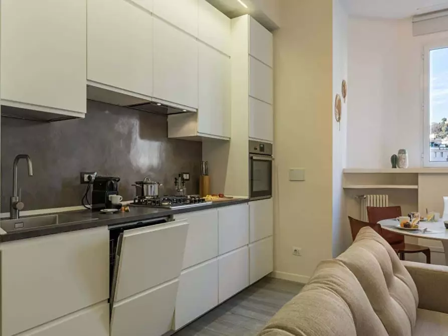 Immagine 3 di Appartamento in affitto  in Via Emilio Faà di Bruno67 a Roma
