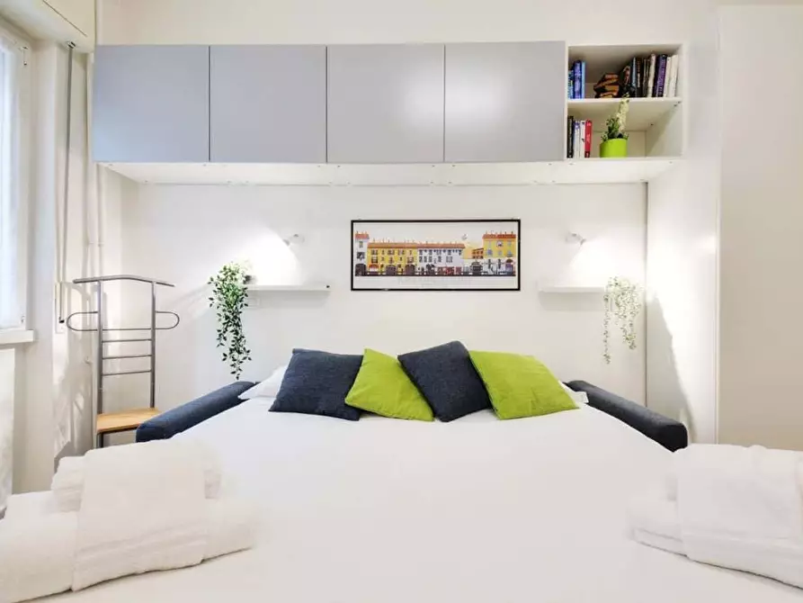 Immagine 1 di Appartamento in affitto  in Via Alfonso Cossa19 a Milano