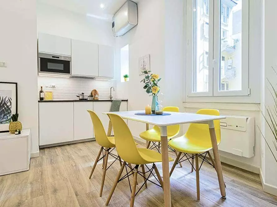 Immagine 1 di Appartamento in affitto  in Viale Tunisia2 a Milano