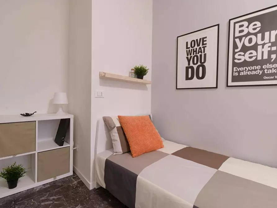 Immagine 2 di Camera in affitto  in Piazzale Guglielmo Corvi12 a Brescia