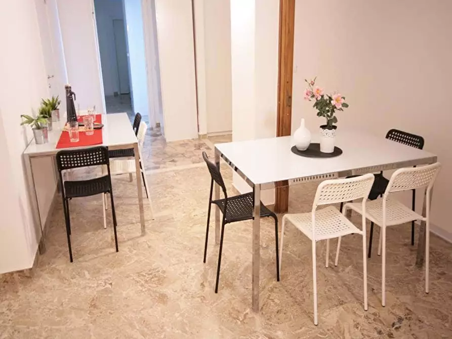 Immagine 38 di Camera in affitto  in Viale Molise65 a Milano