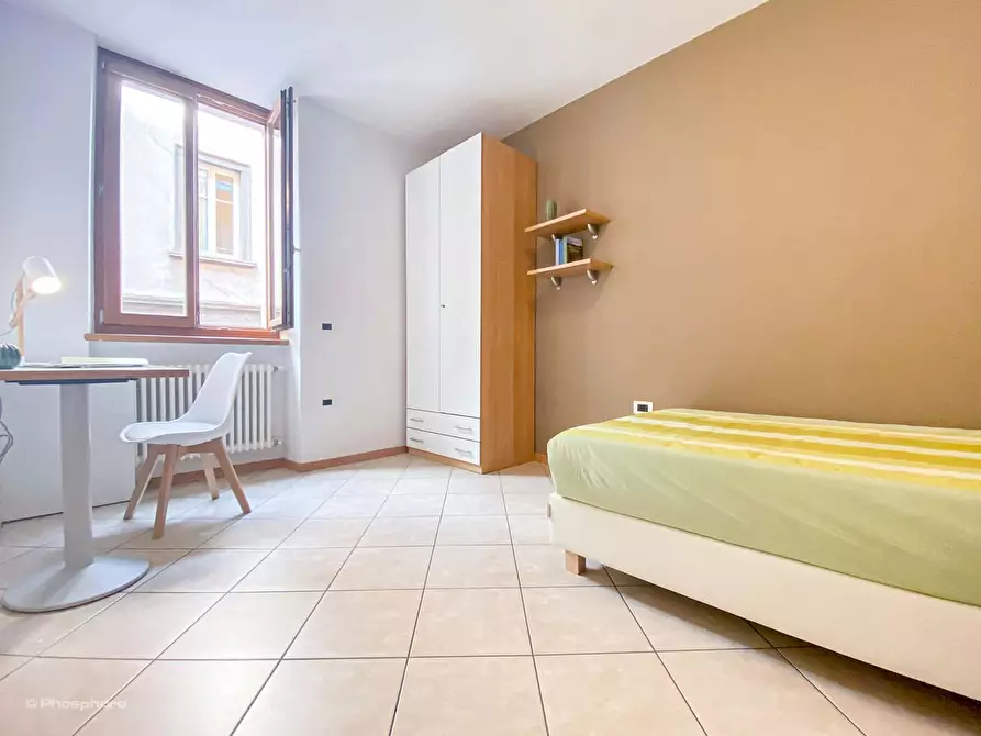 Immagine 2 di Camera in affitto  in Via Tommaso Gar15 a Trento