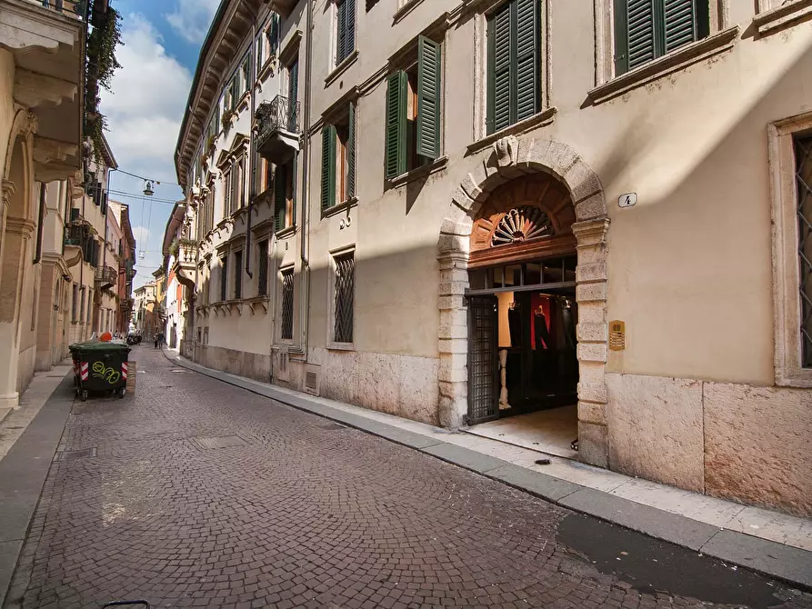 Immagine 13 di Appartamento in affitto  in Via Antonio Cantore a Verona