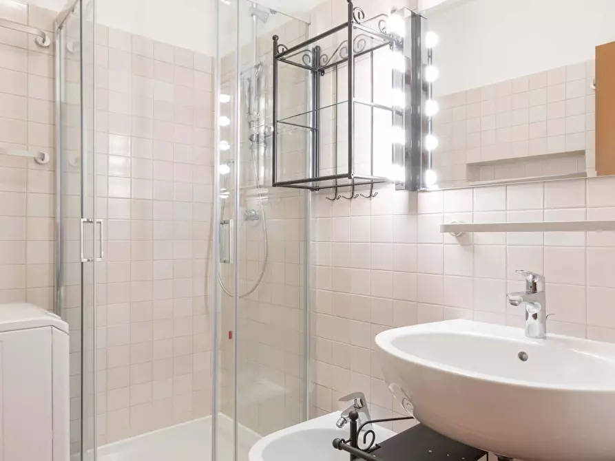 Immagine 3 di Appartamento in affitto  in Via Bramante1 a Milano