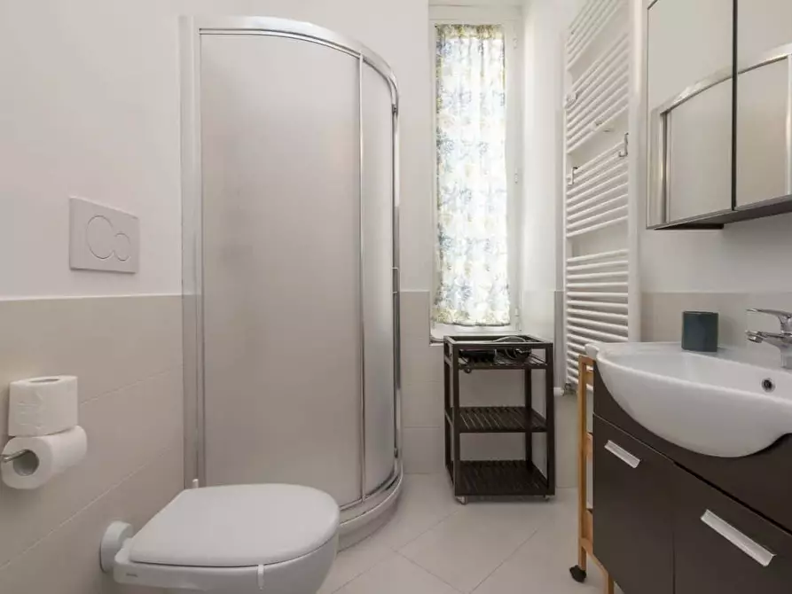 Immagine 23 di Appartamento in affitto  in Via Ugo Bassi23 a Milano