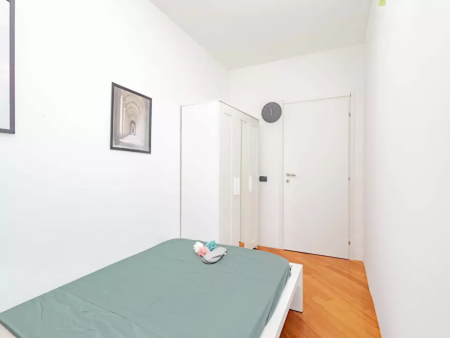 Immagine 5 di Camera in affitto  in Via Francesco Caracciolo77 a Milano
