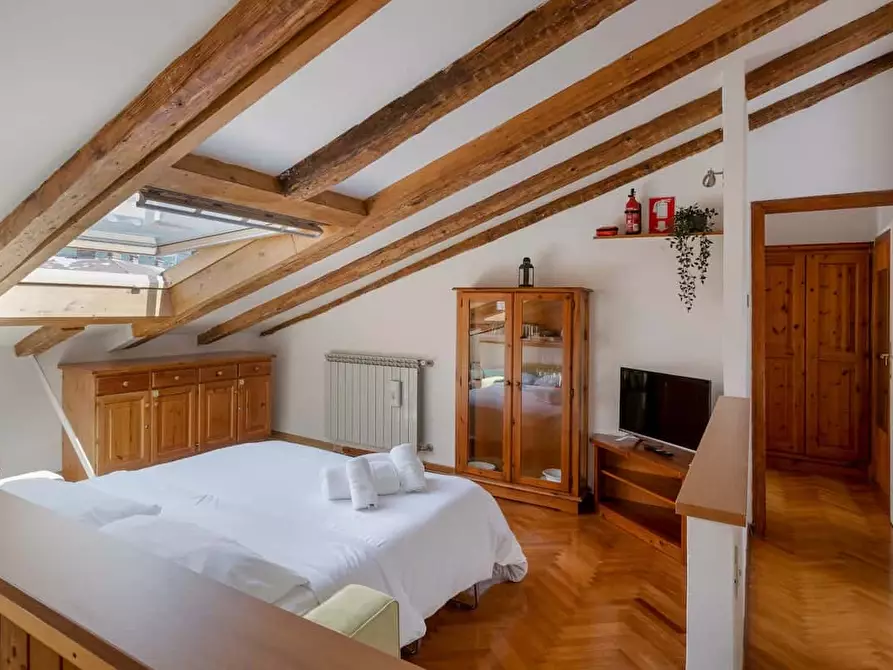 Immagine 20 di Appartamento in affitto  in Via Emo Tarabochia5 a Trieste