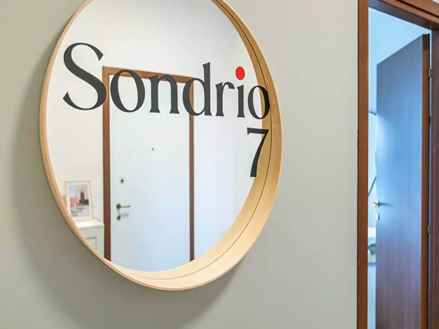 Immagine 32 di Camera in affitto  in Viale Sondrio7 a Milano