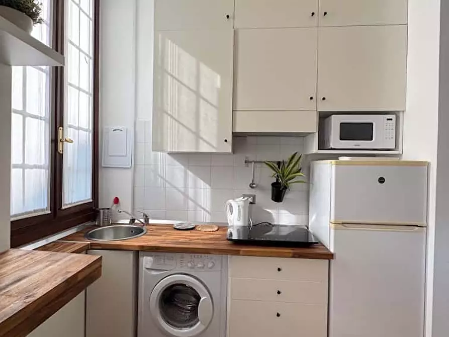 Immagine 7 di Appartamento in affitto  in Corso San Gottardo18 a Milano