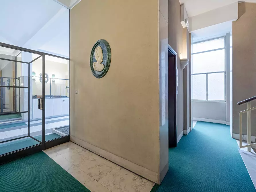 Immagine 61 di Appartamento in affitto  in Via Borgonuovo4 a Milano