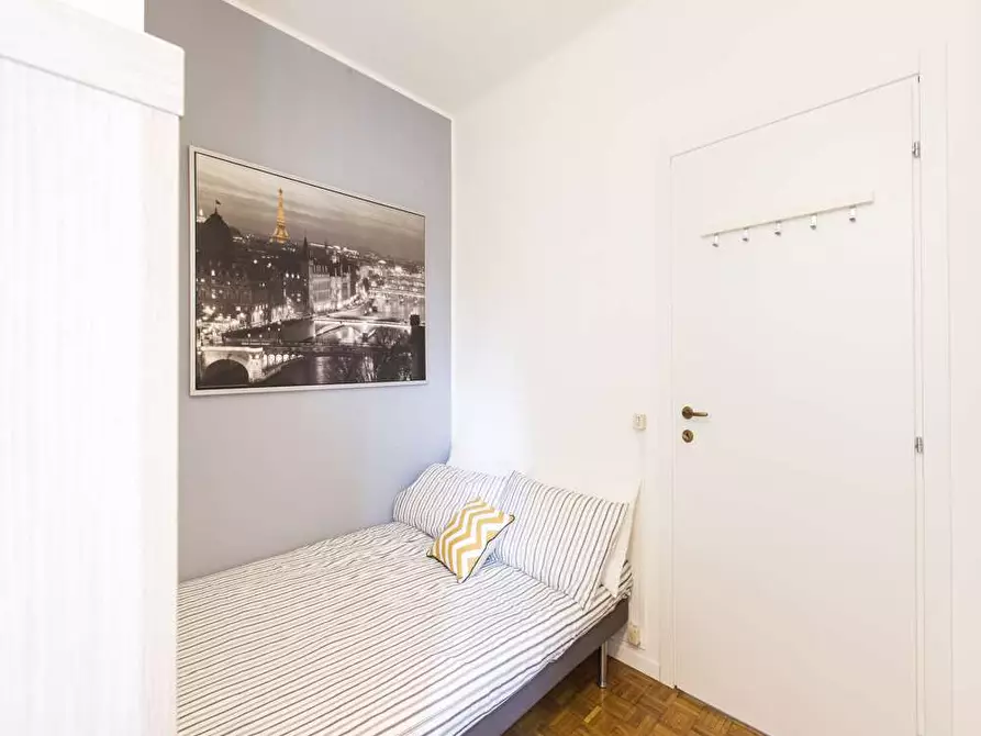 Immagine 3 di Camera in affitto  in Via Leone Tolstoi64 a Milano