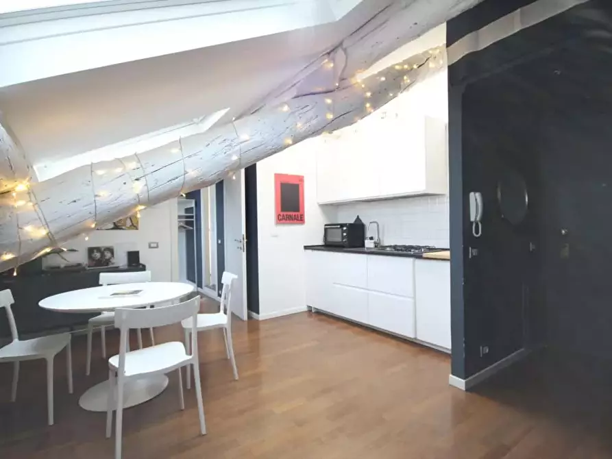 Immagine 1 di Appartamento in affitto  in Via Lodovico Castelvetro18 a Milano