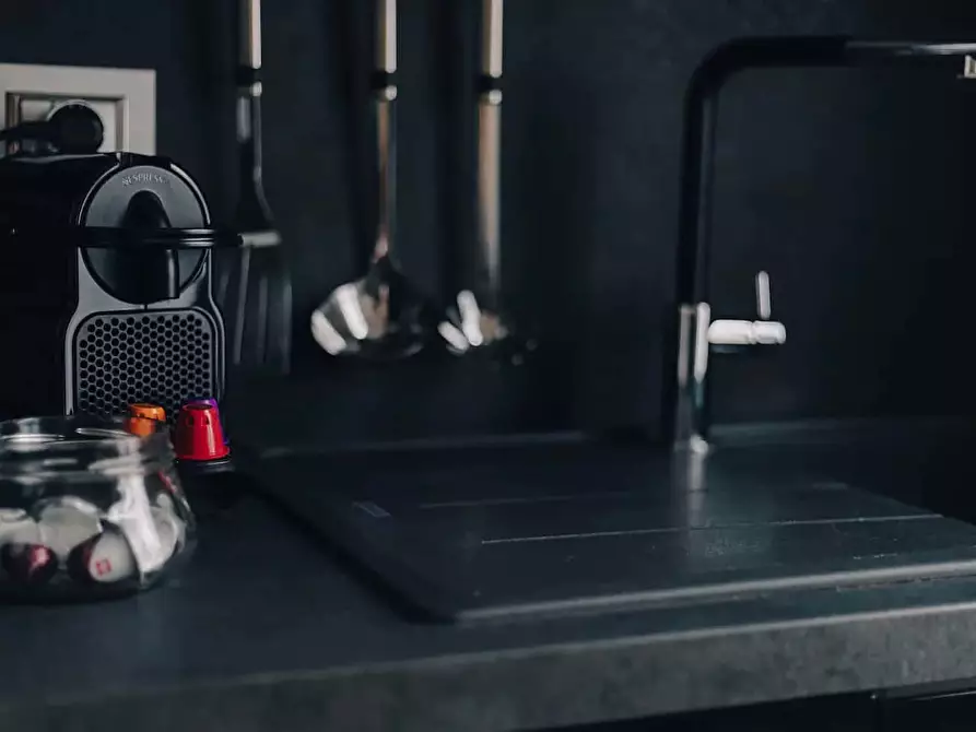 Immagine 16 di Appartamento in affitto  in Via Lazzaro Palazzi9 a Milano