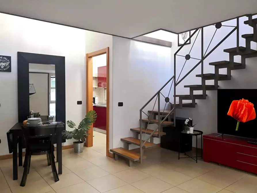 Immagine 50 di Appartamento in affitto  in Via San Benigno5 a Milano