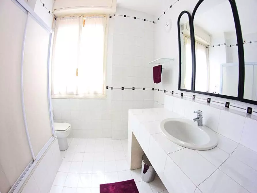 Immagine 1 di Camera in affitto  in Via Don Carlo Gnocchi33 a Milano