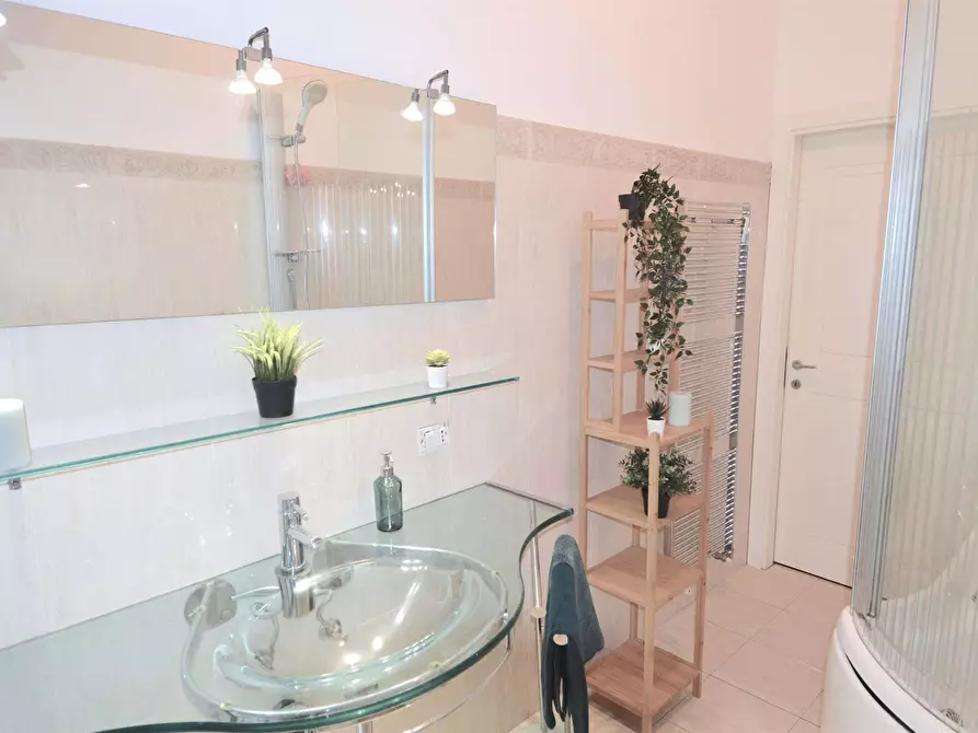 Immagine 14 di Camera in affitto  in Via Emilia Ovest330 a Modena