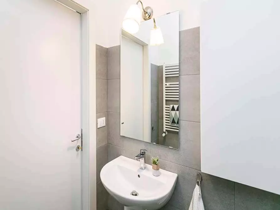 Immagine 28 di Camera in affitto  in Via Privata Parenzo6 a Milano