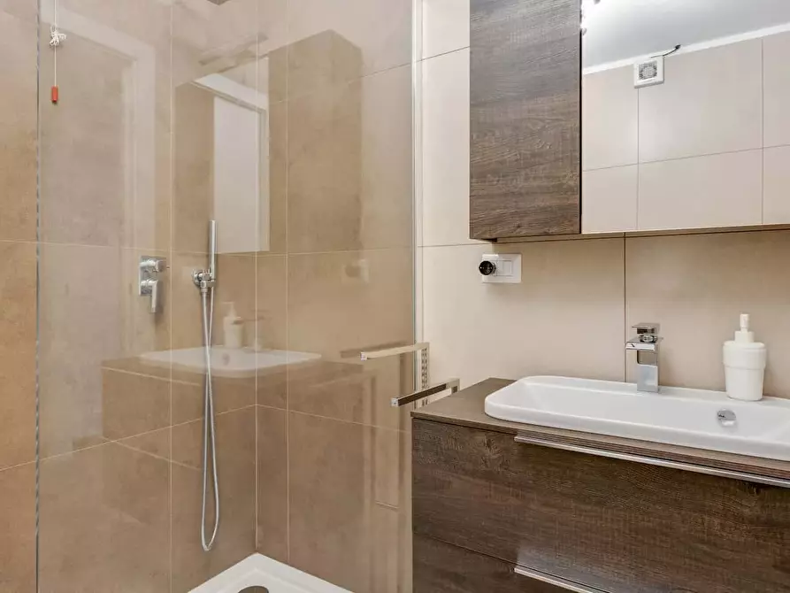 Immagine 13 di Appartamento in affitto  in Viale Tibaldi28 a Milano