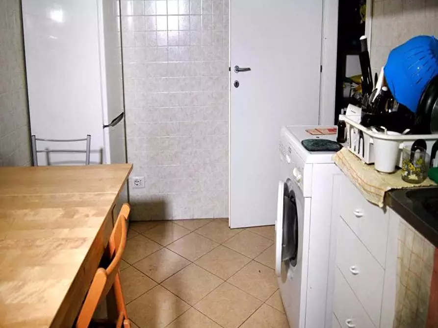 Immagine 11 di Camera in affitto  in Corso Vercelli25 a Milano