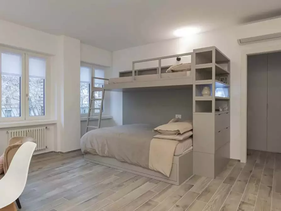 Immagine 7 di Appartamento in affitto  in Viale Campania23 a Milano